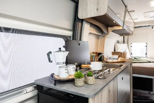 Elnagh-E-Van-2-050-1536x1024.webp