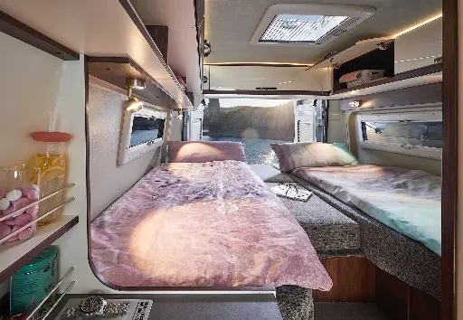 poessl_summit_640_prime_bett.8ab36d5a.webp