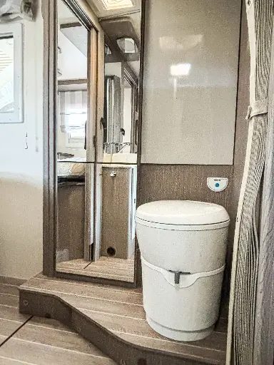 image_1920