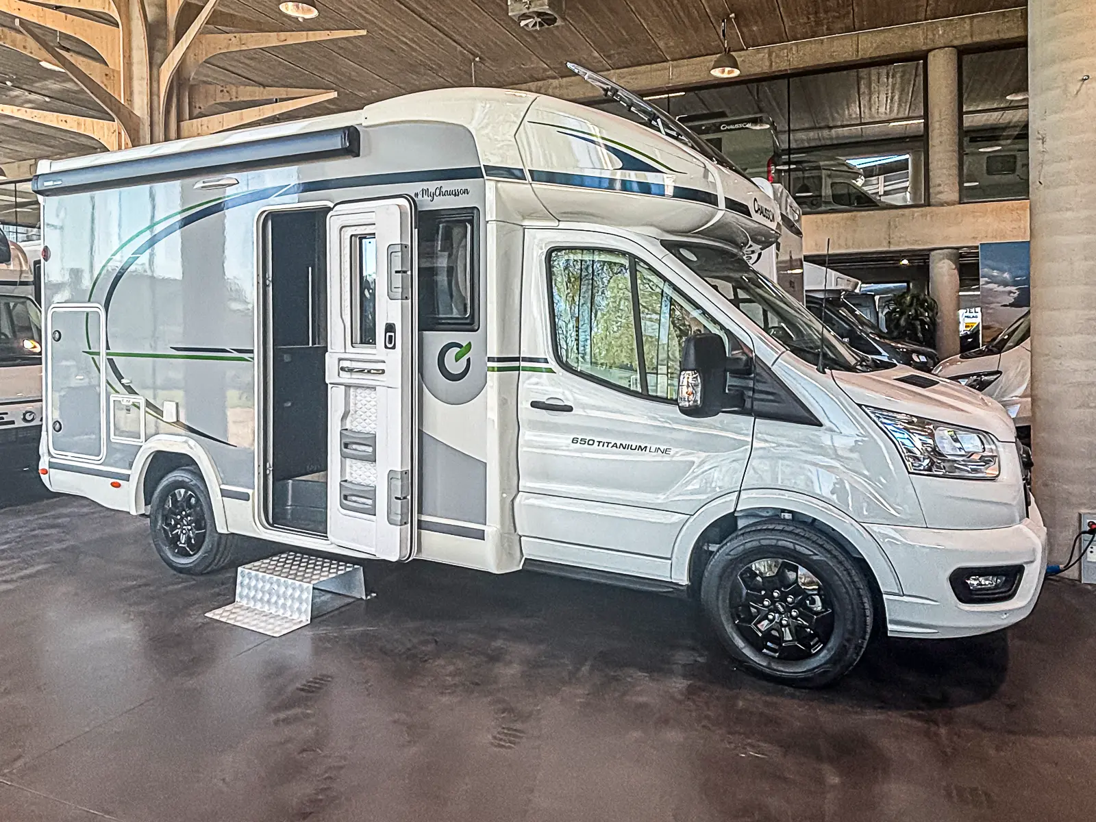 Chausson/650 Titanium Line Ford 165Pk automaat/2JTY937