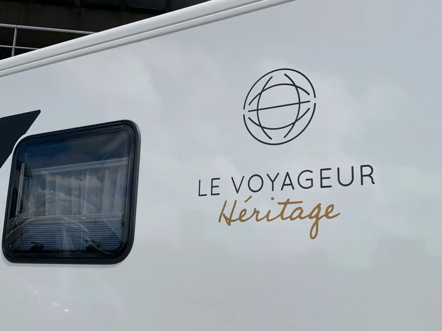 Le Voyageur/LVX H8.0 CF Heritage - Mercedes - 170 PK - Automaat