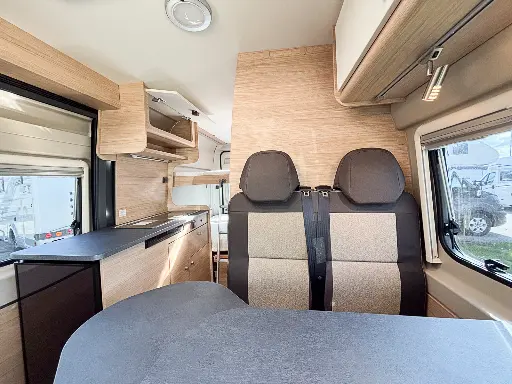 OBF-096-RoadCarr-R60-7465.webp