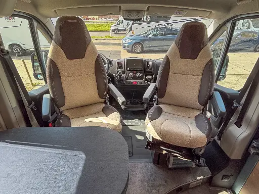 OBF-096-RoadCarr-R60-7441.webp