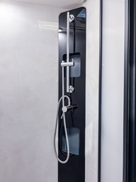 BAVBF-211-6465.jpg