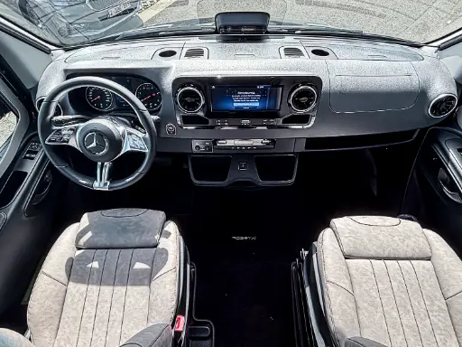 77-ROBETA-ADONIS-Mercedes-7600.webp