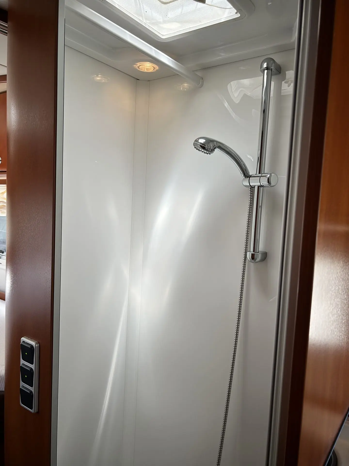 Concorde Credo 813 L