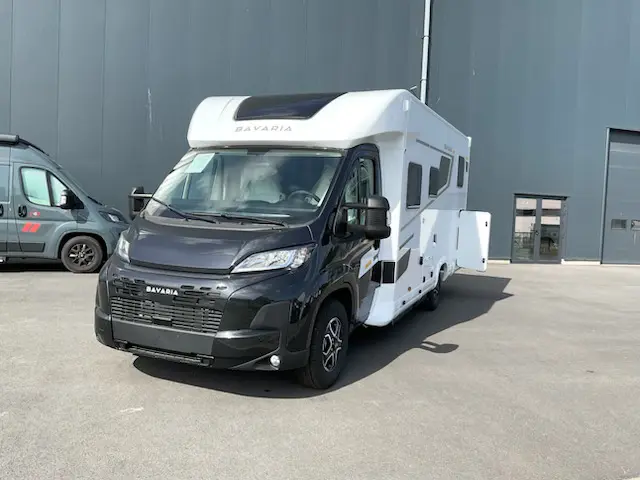 Bavaria T 720 FGJ Intense 140 Pk/Cv Aut.