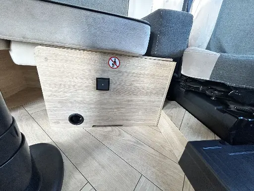 image00025.webp