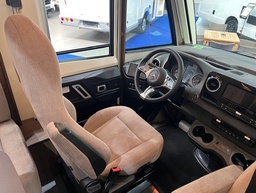 817ba709-caff-4146-a3fb-66bbfe256ea7.jpg