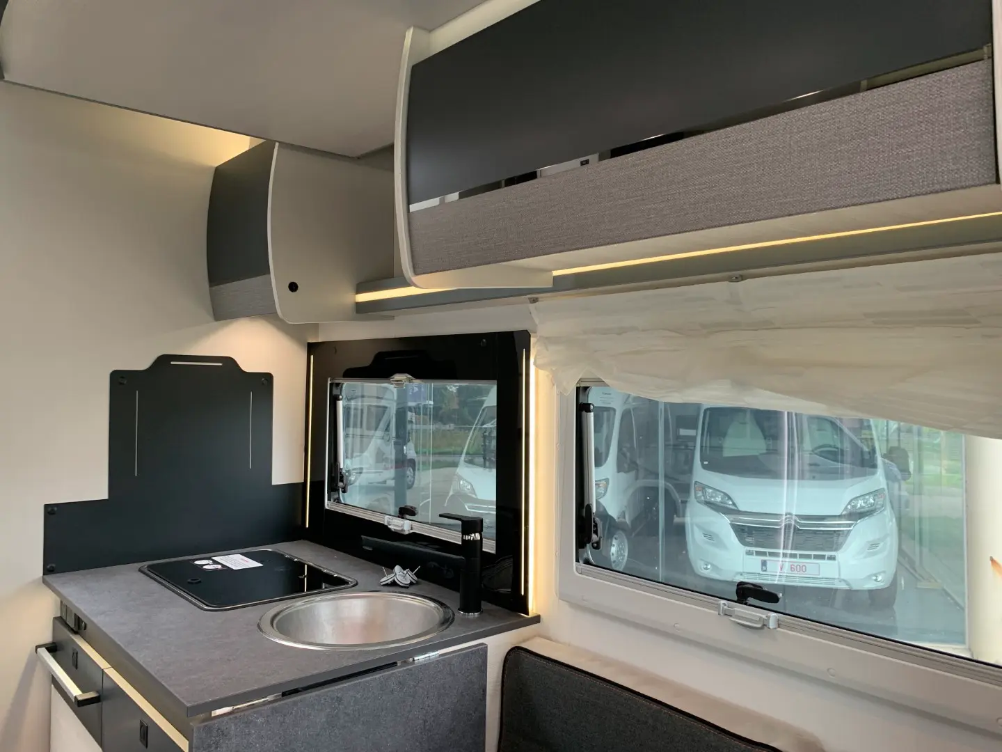 Chausson/777 Ultimate Ford 170pk Automaat/2HQX169
