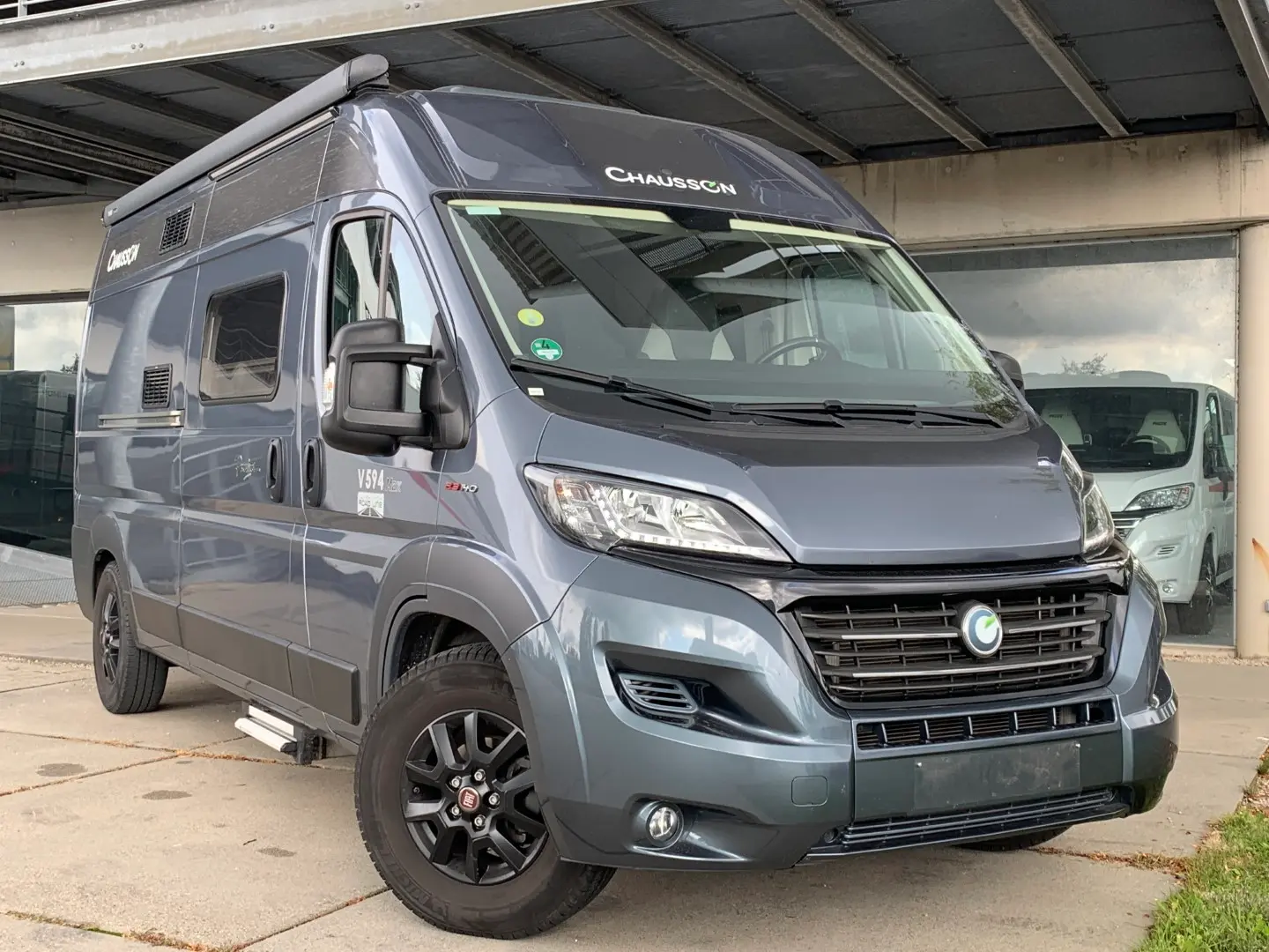 Chausson/V594 Max Premium Fiat 140pk Manueel/2JHJ963