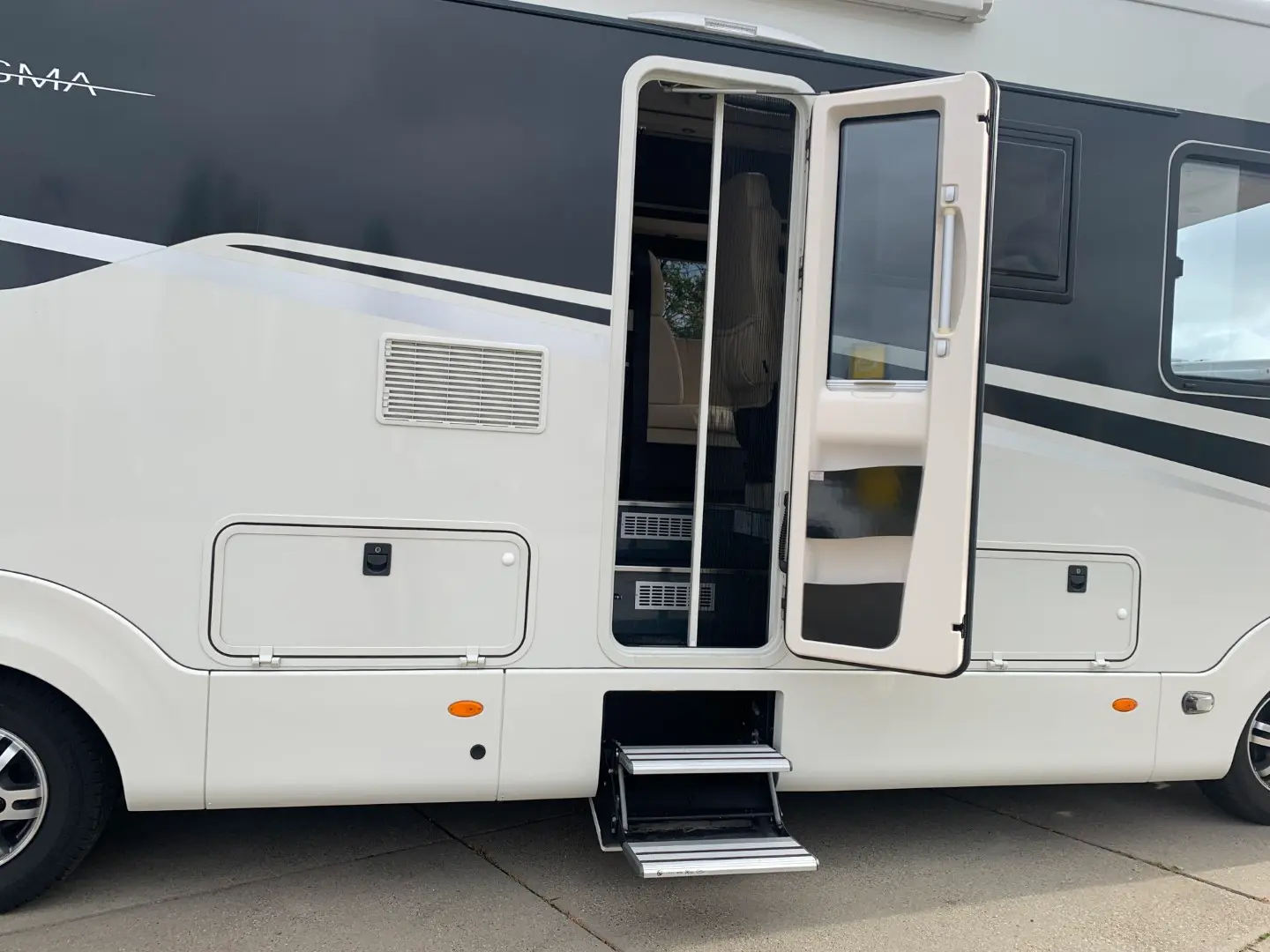 Concorde Charisma 850L  Iveco Daily 204 PK