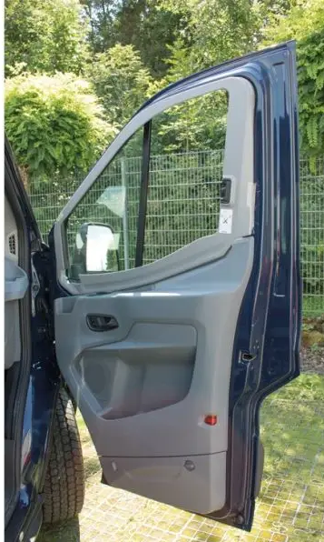 Remifront 4 rechts ford transit v363 201