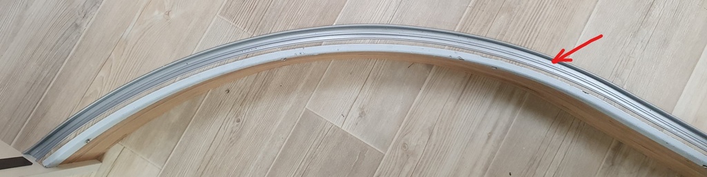 Onderrail badkamerdeur