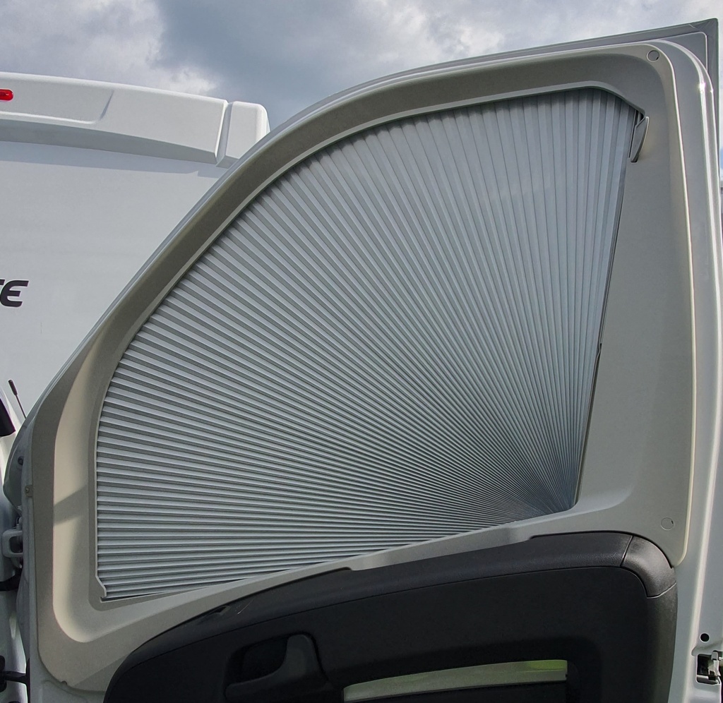 Verduistering rechts cabine fiat