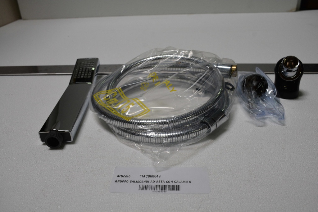 Shower Set + Magnetic Seal Head, 2018 Model
