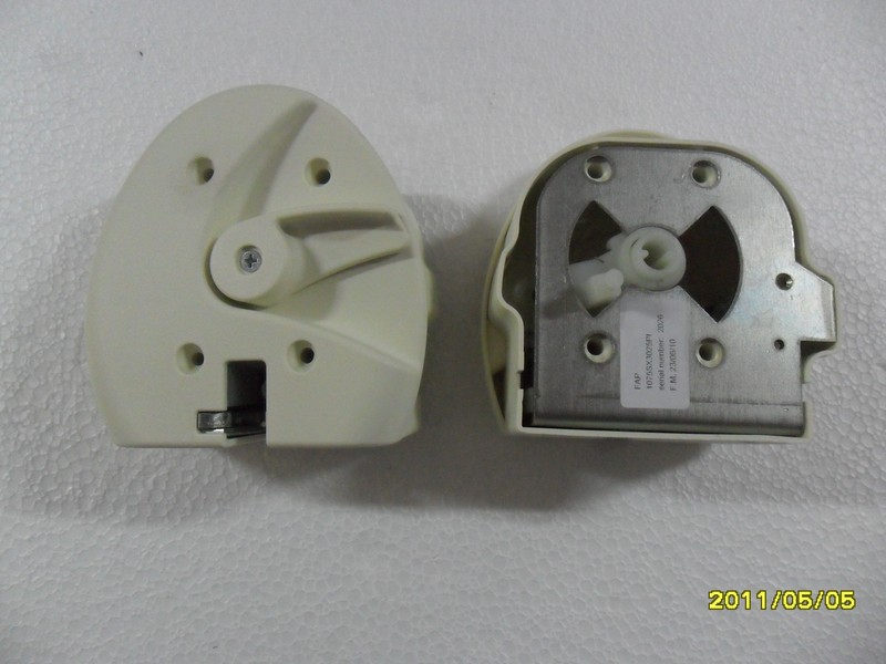Celdeurslot 1075ri2825n compl wit vierkant