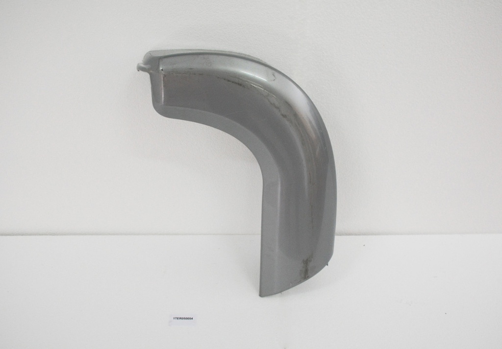 Pièce d'angle pour aileron supérieur, droite