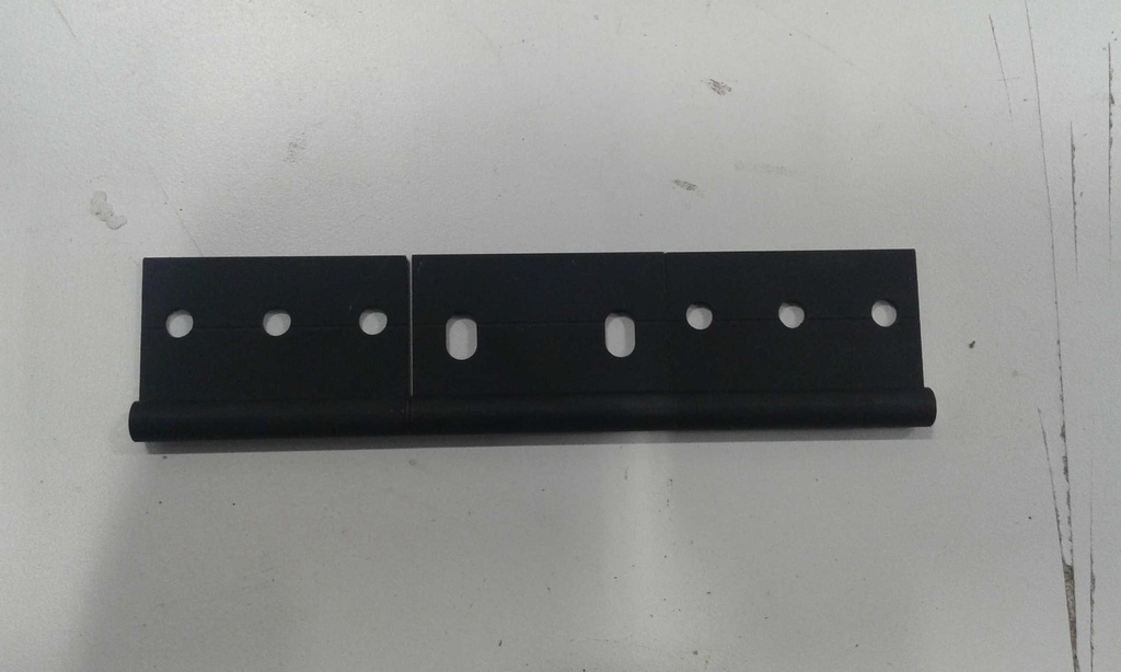 Jeu de charnières pour porte conducteur