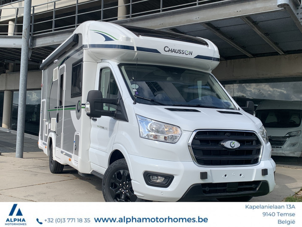 Challenger 260 Etape Ford 165pk Automaat