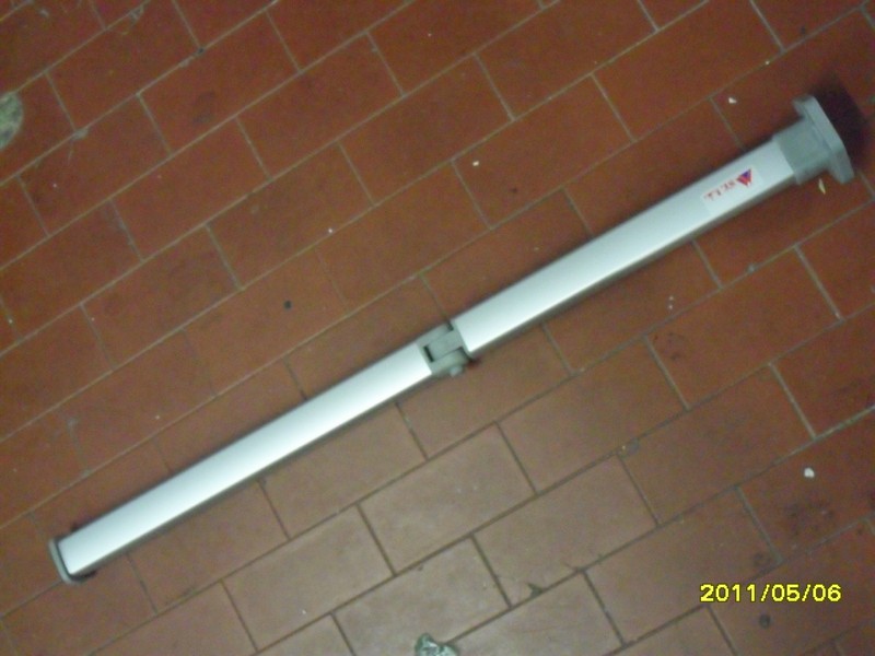 Tafelpoot Astro Rimor geadoniseerd 